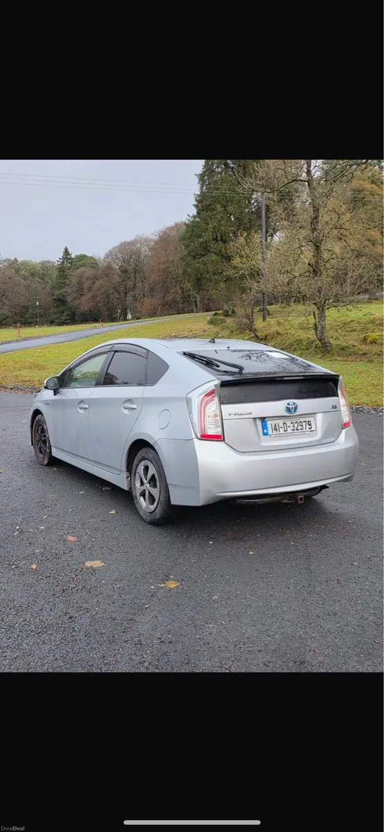 Toyota Prius - Image 2