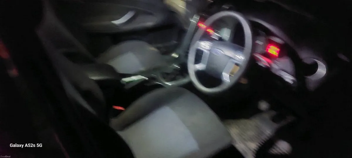 Ford mondeo - Image 4