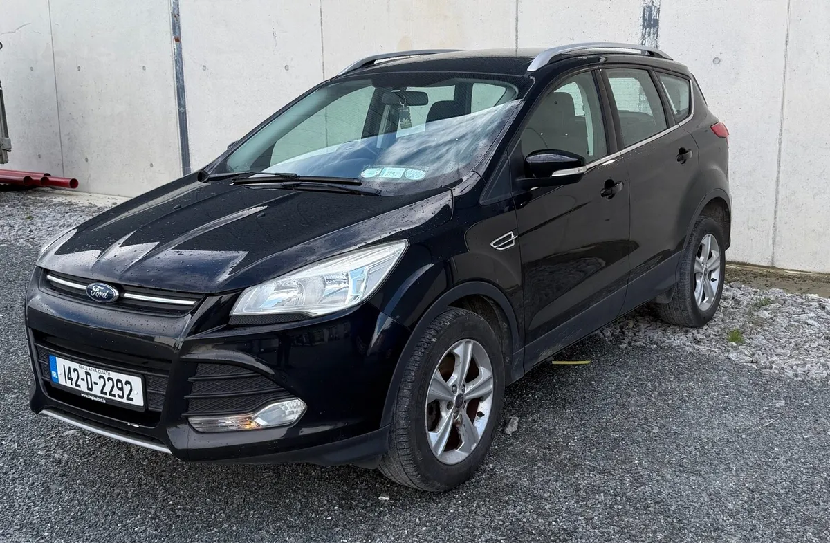 Ford Kuga - Low KM - 1 owner - Fresh test - Image 1