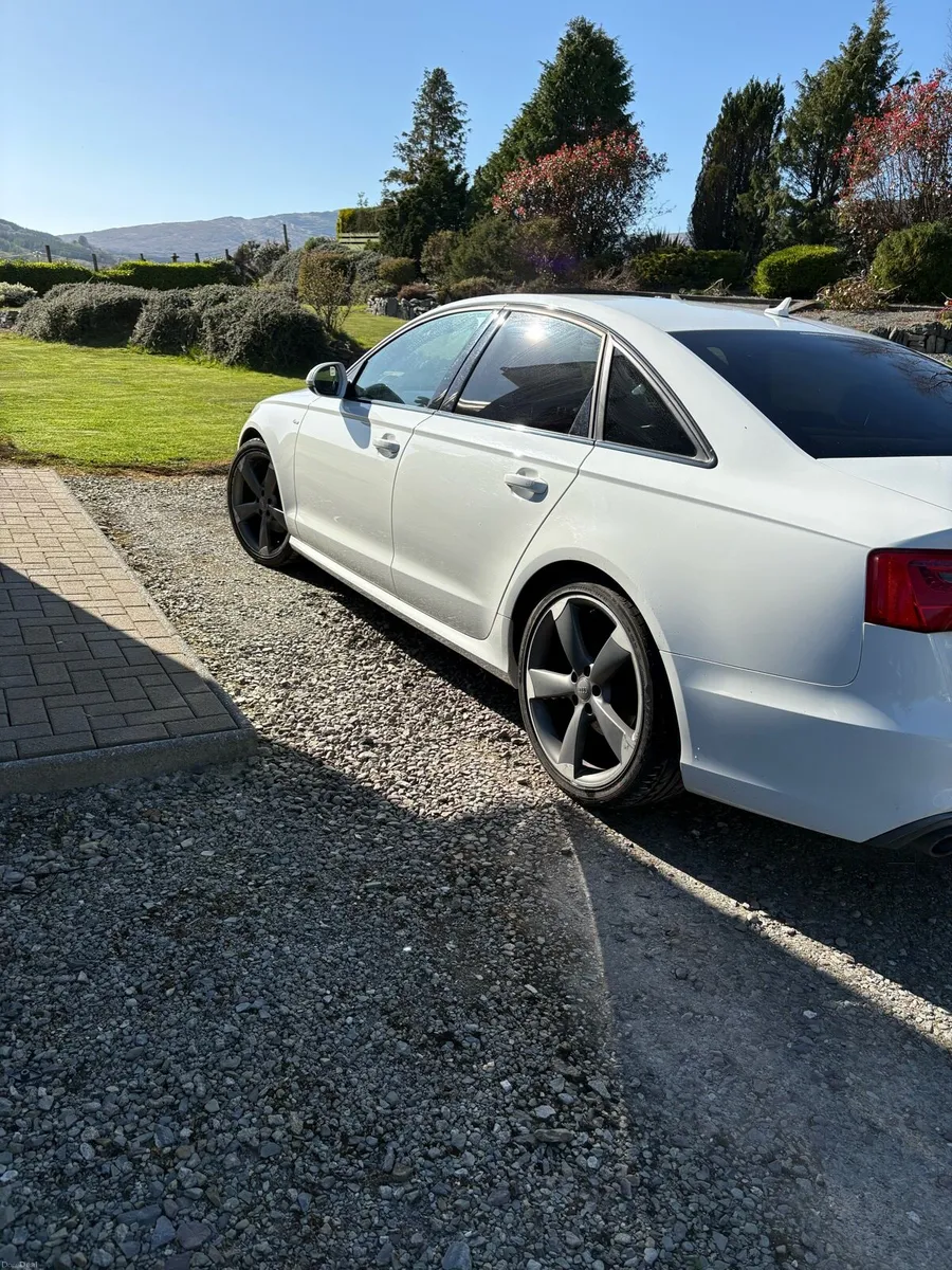 Audi A6 Sline black edition - Image 4