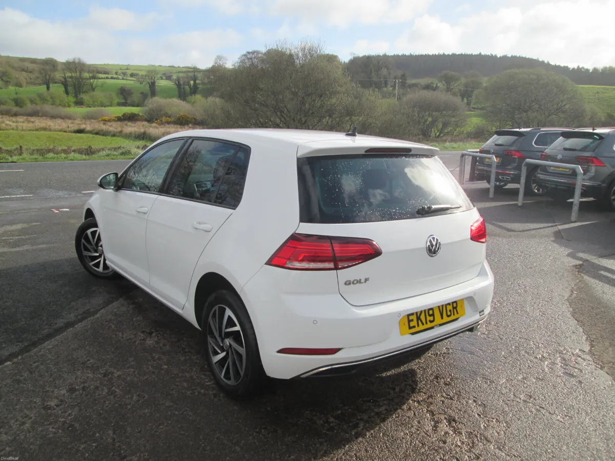 2019  VOLKSWAGEN  GOLF  1.6  TDI  MATCH  5DR - Image 5