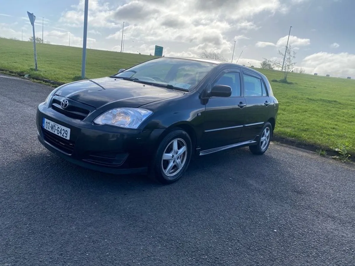 2007 Toyota Corolla - Image 2