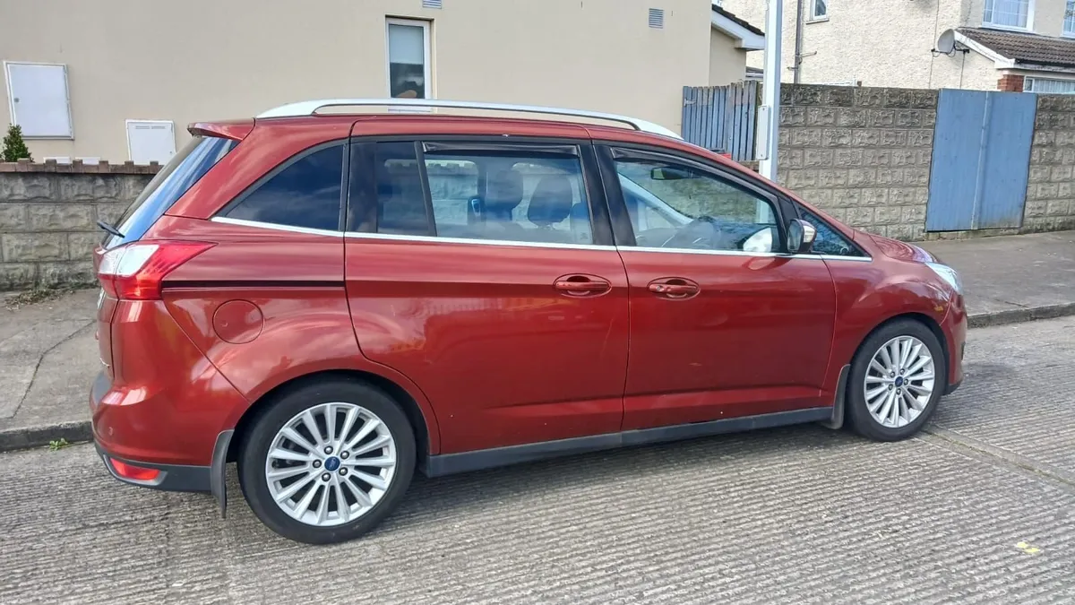 Ford Grand C-Max 2018 - Image 1