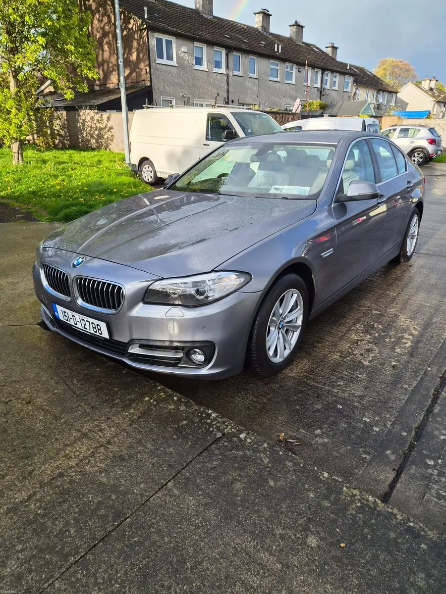 BMW 5-Series 2015 - Image 1
