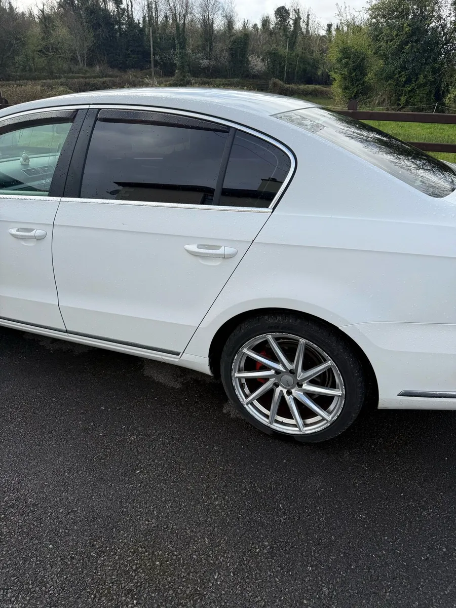 Volkswagen Passat 1.6 tdi - Image 4