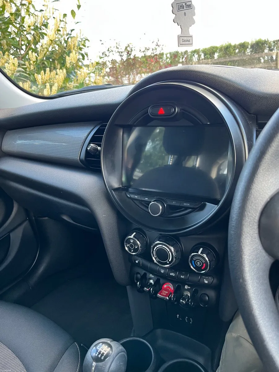 Mini Cooper D - Image 4