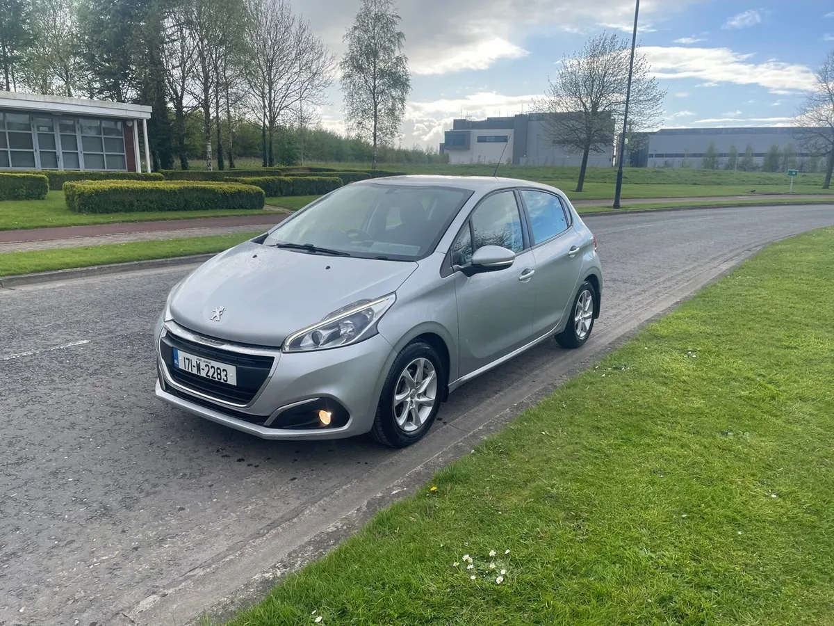 Peugeot 208 1.2 NCT 3/27 TAX 10/26 MINT CONDITION - Image 3