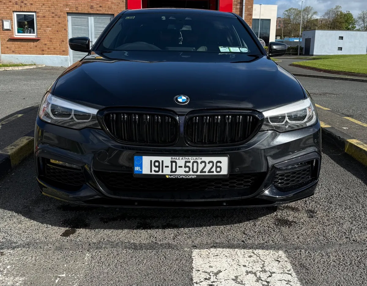BMW 5-Series 2019 - Image 5