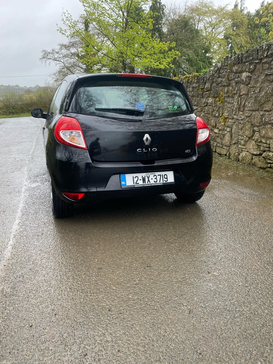 Renault Clio - Image 4