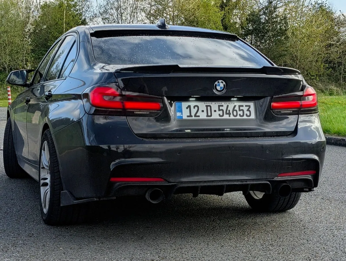 BMW 3-Series 2012 - Image 4