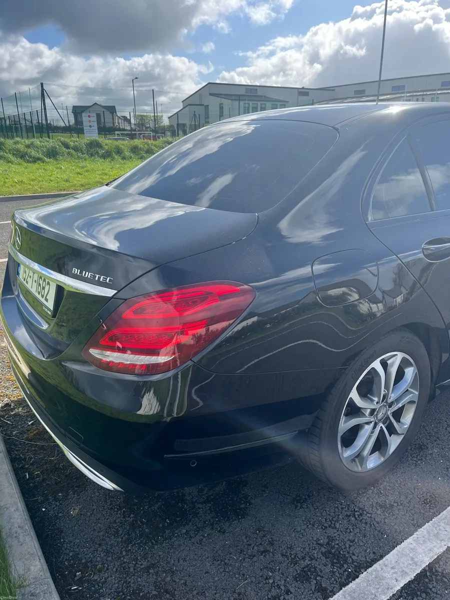 Mercedes Benz C220 Bluetec - Image 3