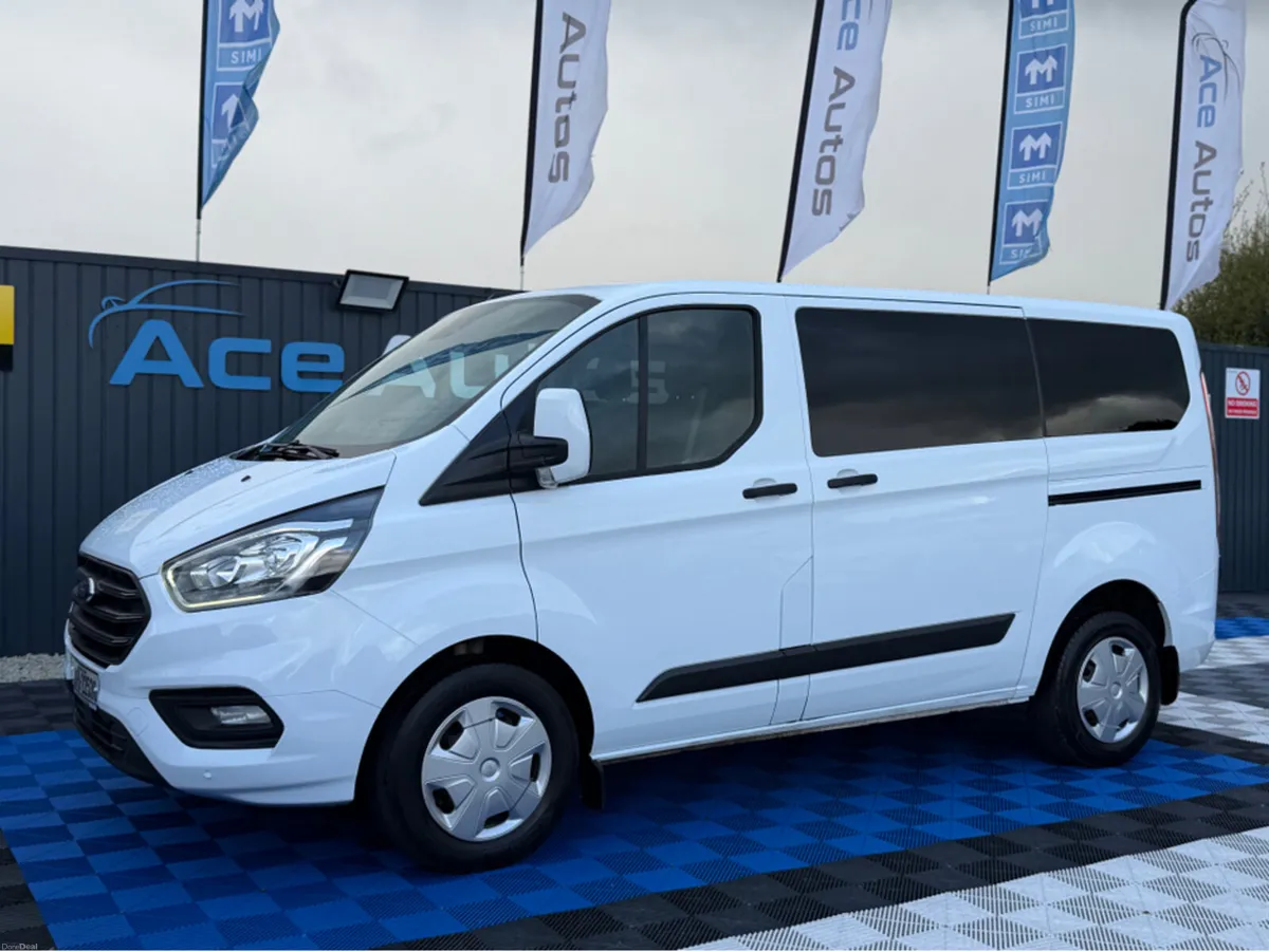 Ford Transit Custom 9 SEATER - 2.0L DIESEL -  MANU - Image 4