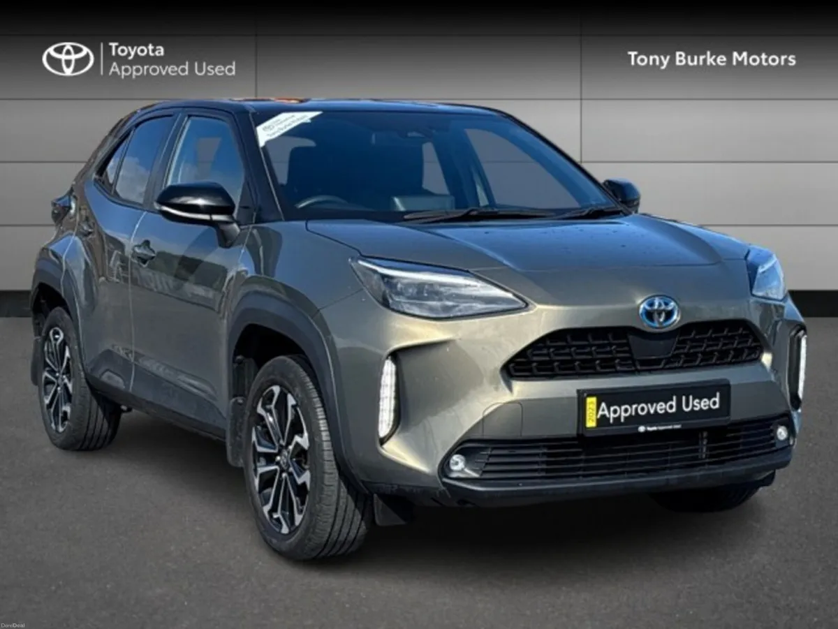 Toyota Yaris Cross LunaSport - BiTone - 1.5 Hybrid - Image 1