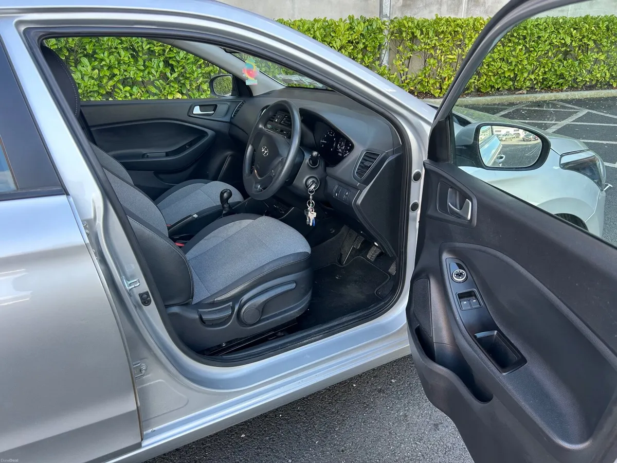 Hyundai i20 2016 - Image 4