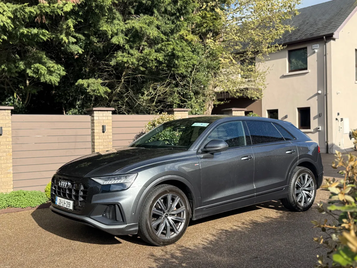 2021 Audi Q8 3.0TFSI e 55 S Line 4x4 - Image 1