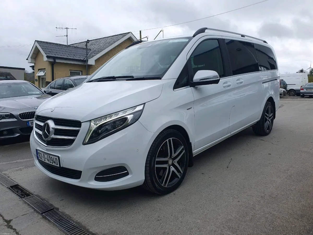 Mercedes V220 Avantgarde sport long(tiny miles) - Image 2