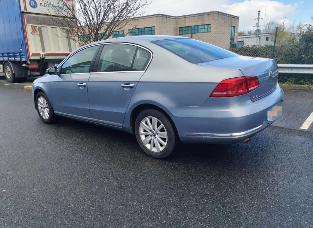 Volkswagen passat 2011 - Image 1