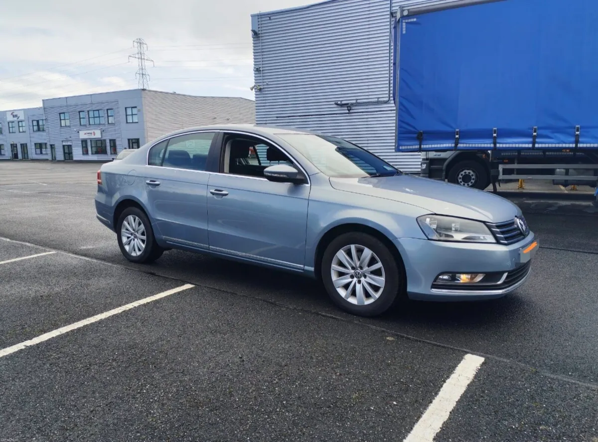 Volkswagen passat 2011 - Image 3