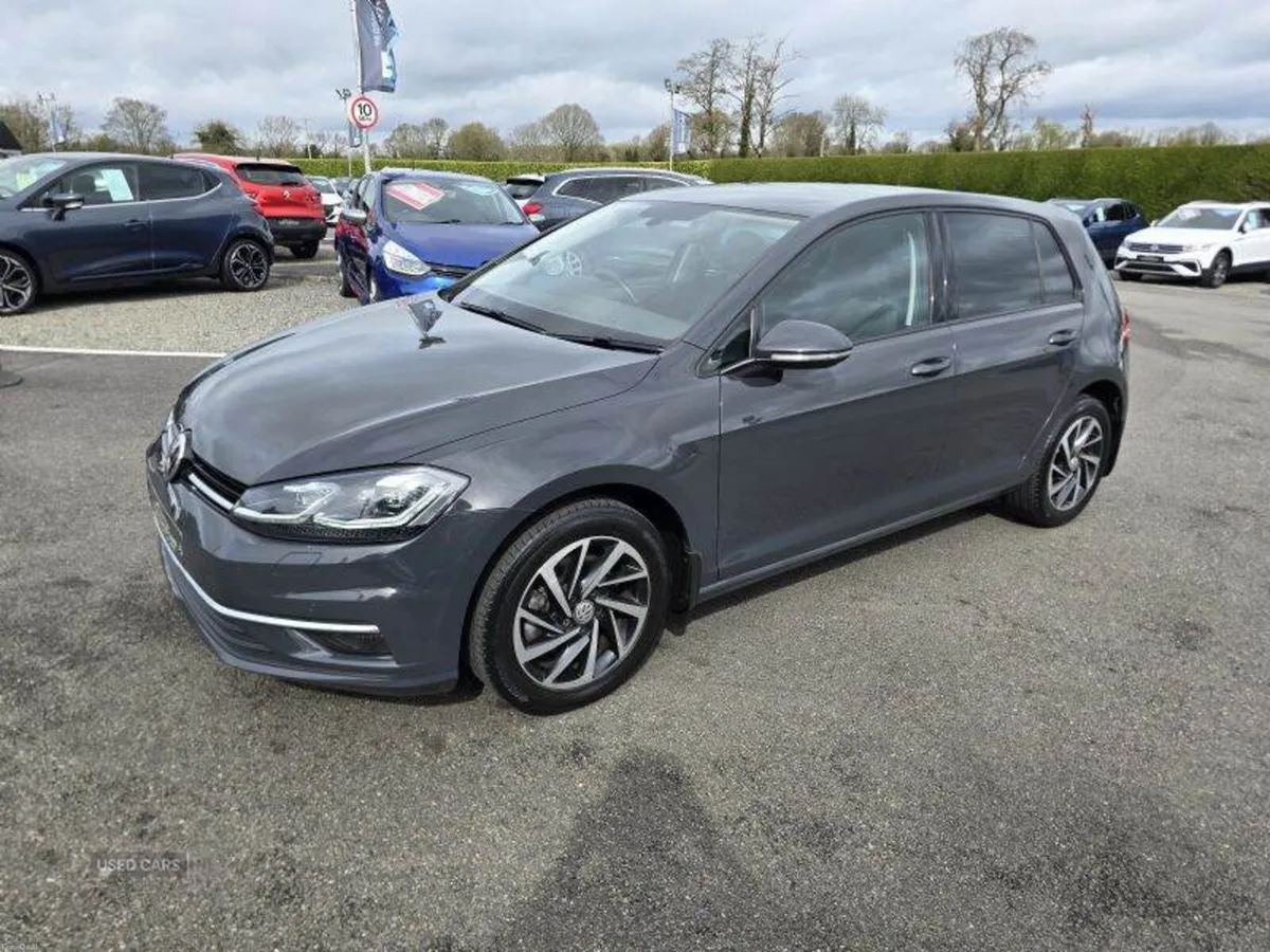 Volkswagen Golf Match Edition - Image 2