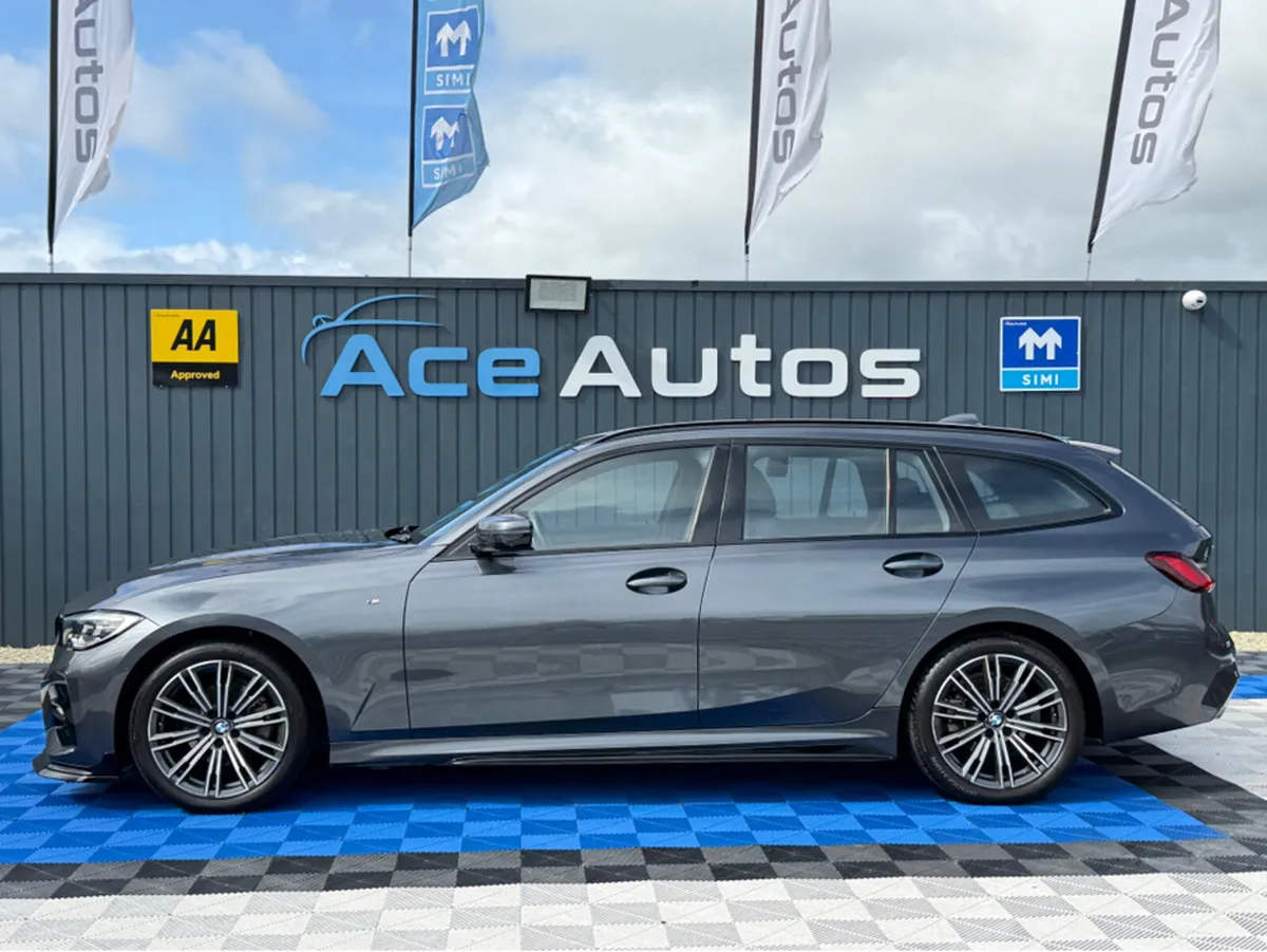 BMW 3-Series M-SPORT - X-DRIVE - 2.0L DIESEL - AUT - Image 4