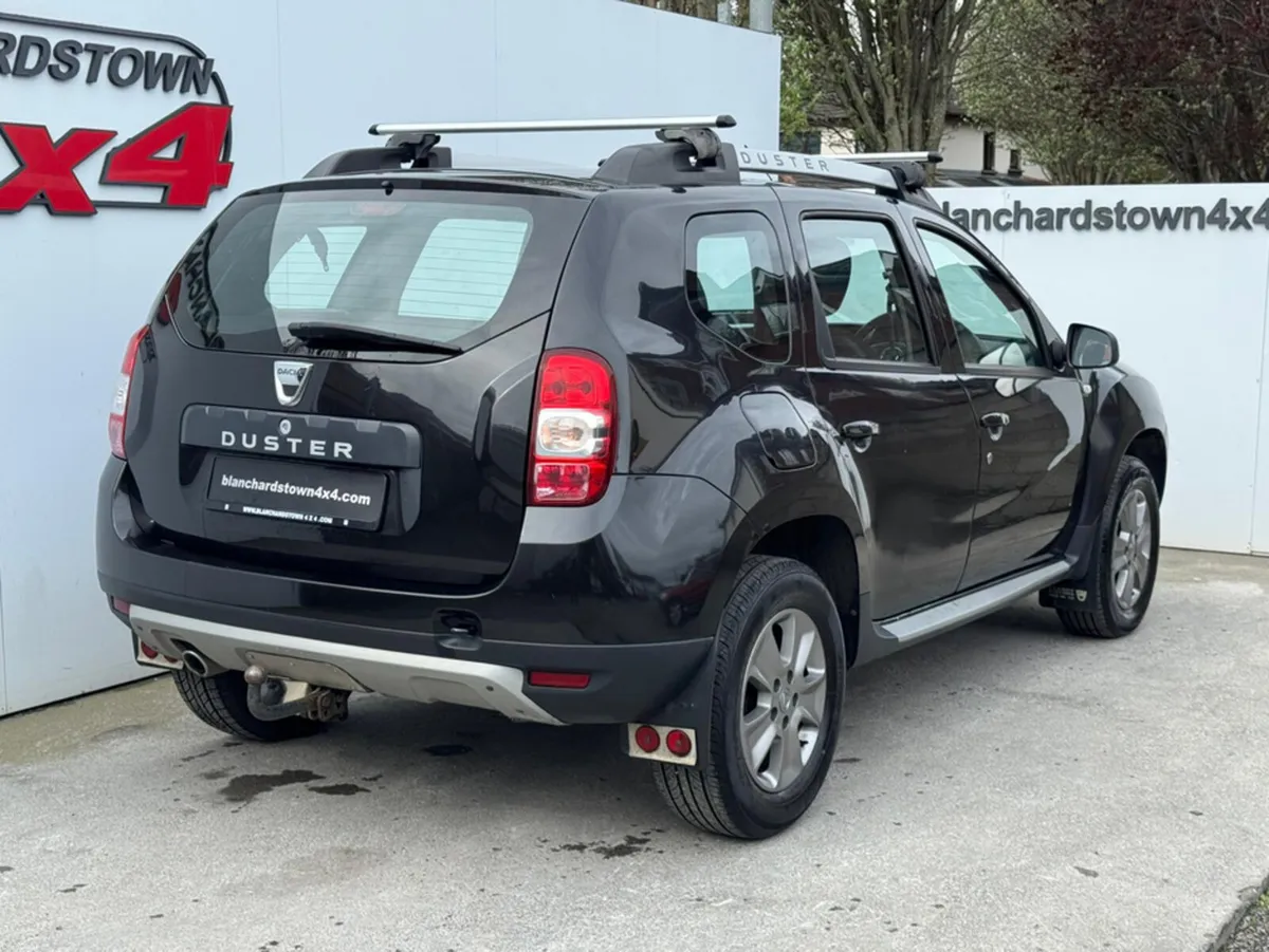 Dacia Duster SIGNATURE 1.5 DCI 110BHP - Image 2