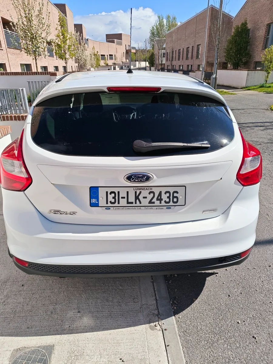 Ford Focus - Image 4