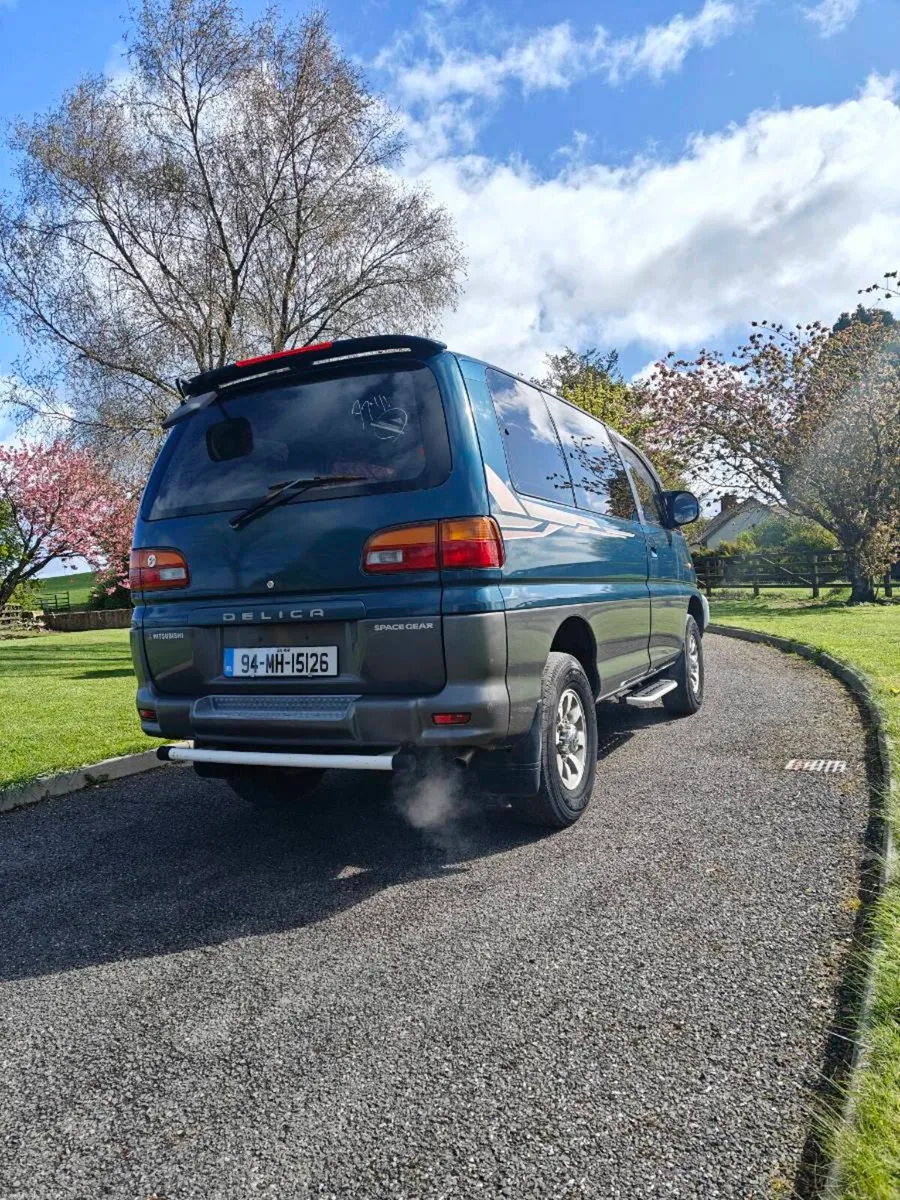 Mitsubishi Delica - Image 4