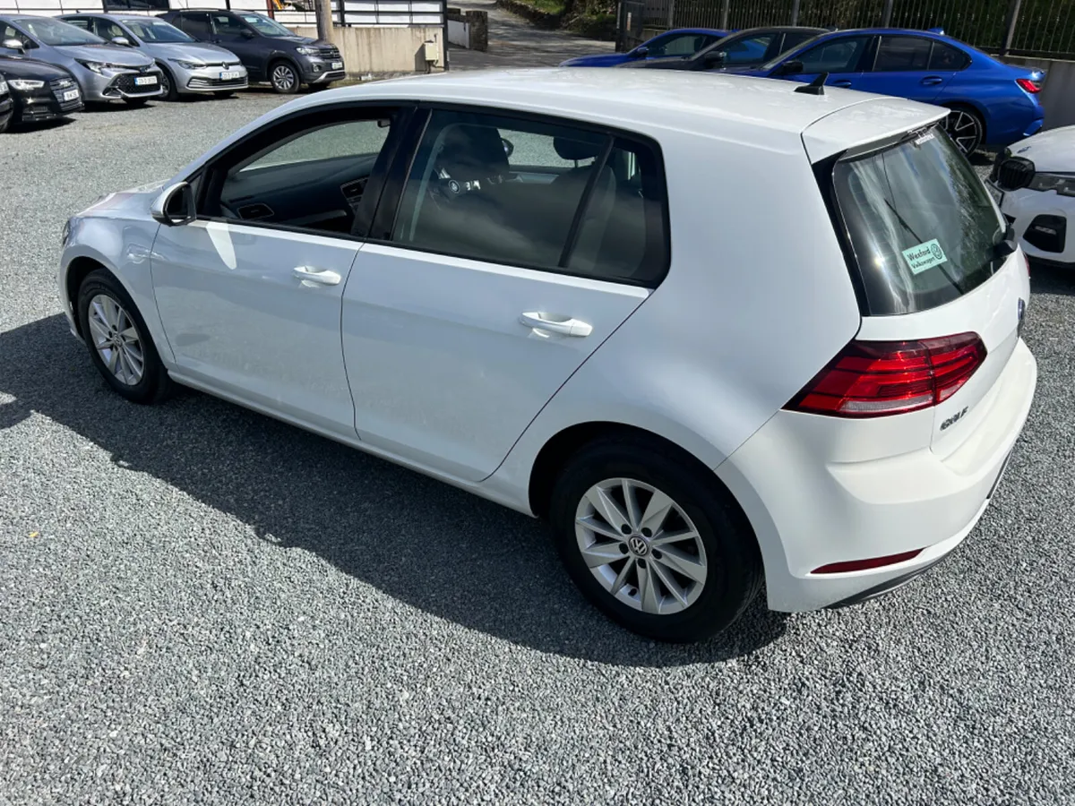 181 Volkswagen Golf 1.6 TDI VERY CLEAN - Image 6