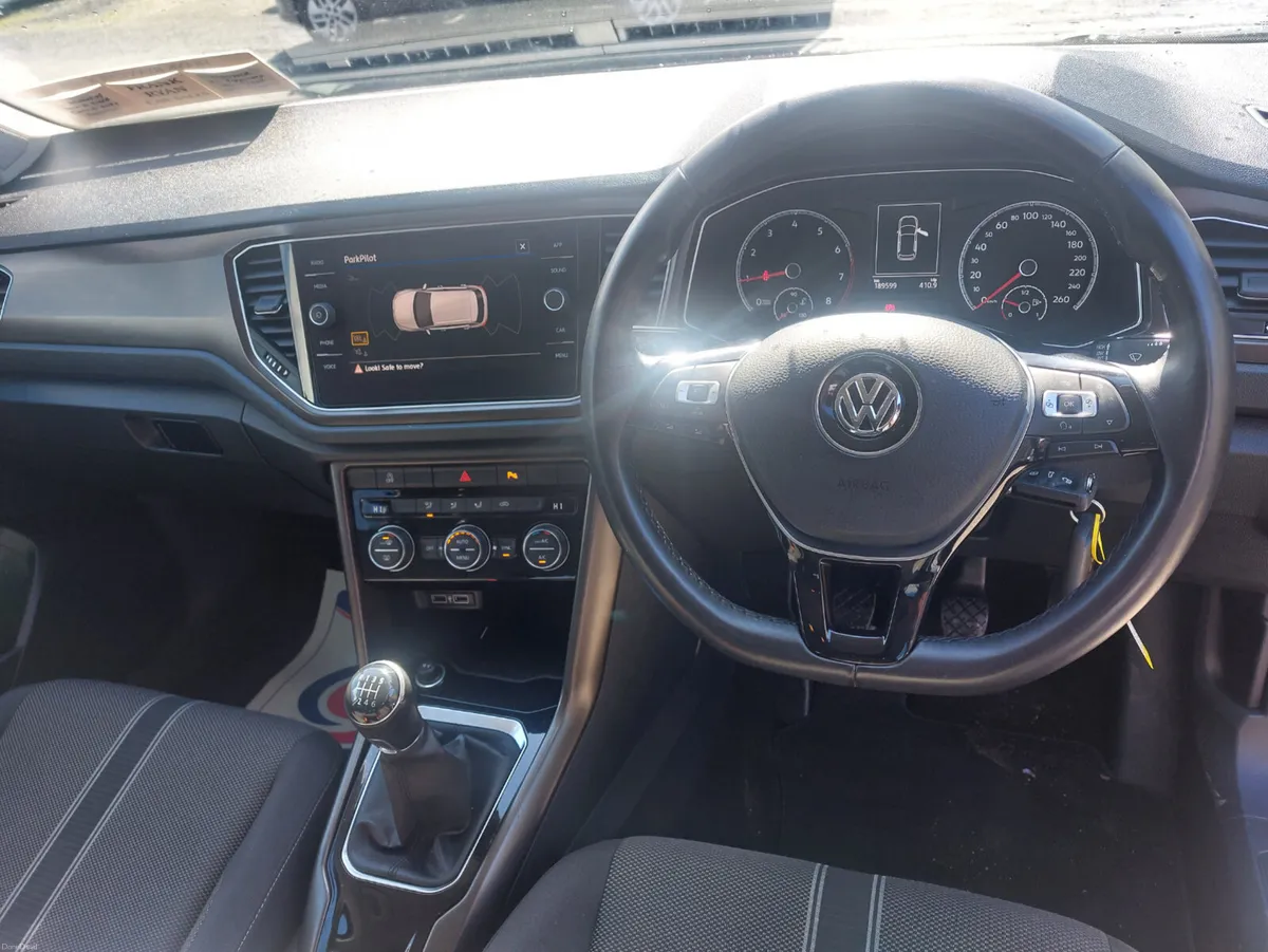 Volkswagen T-Roc 2018 - Image 3