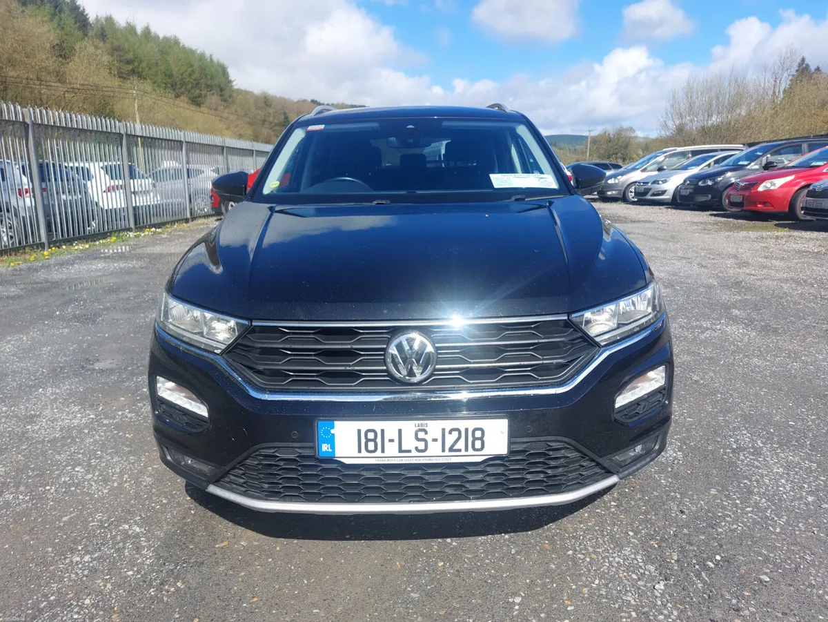 Volkswagen T-Roc 2018 - Image 1
