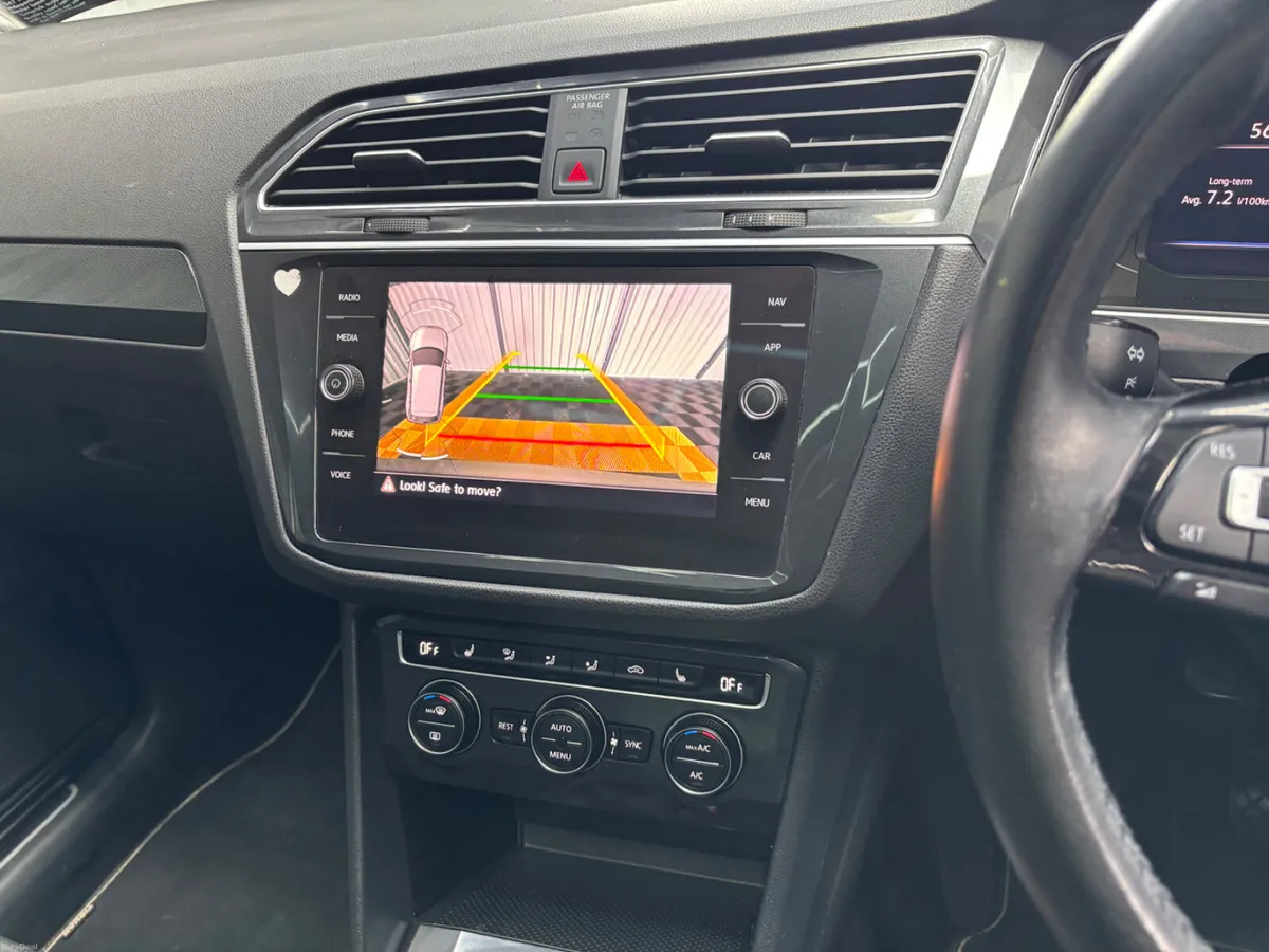 Volkswagen Tiguan 192 R-Line Pan Roof - Image 5