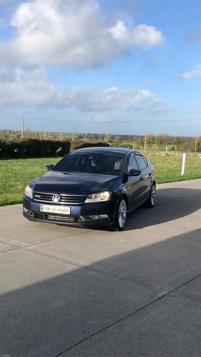 Volkswagen Passat - Image 3