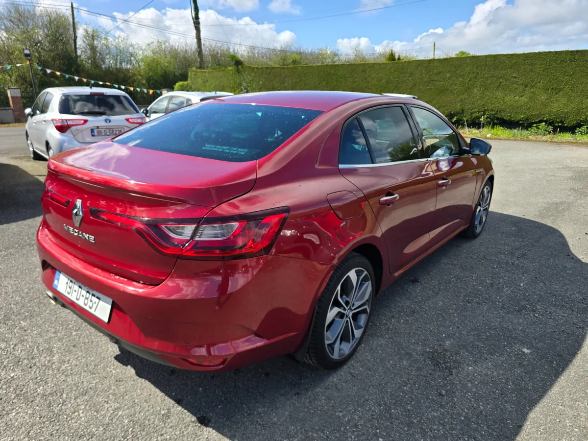 191 Renault Megane Signature 1.3 Tce 140 - Image 3