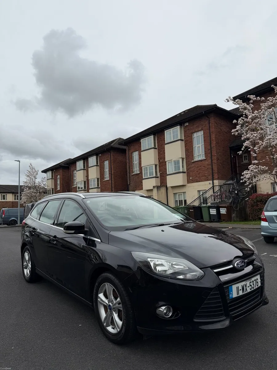 Ford Focus 1.6 Petrol Automatic - Image 1