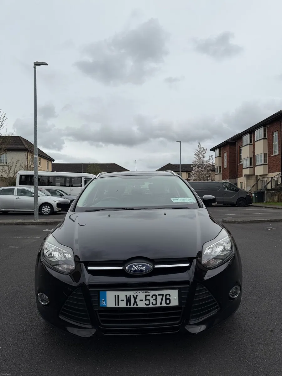 Ford Focus 1.6 Petrol Automatic - Image 3