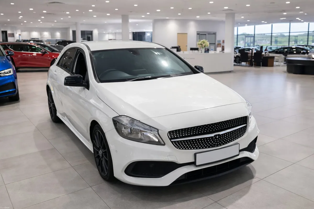 MERCEDES-BENZ A-CLASS 1.5 A 180 D AMG Line Exec
