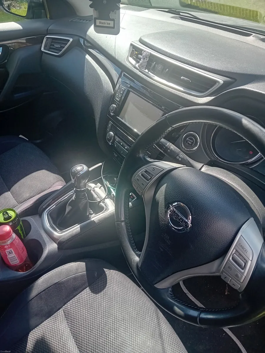 Nissan Qashqai 2017 - Image 2