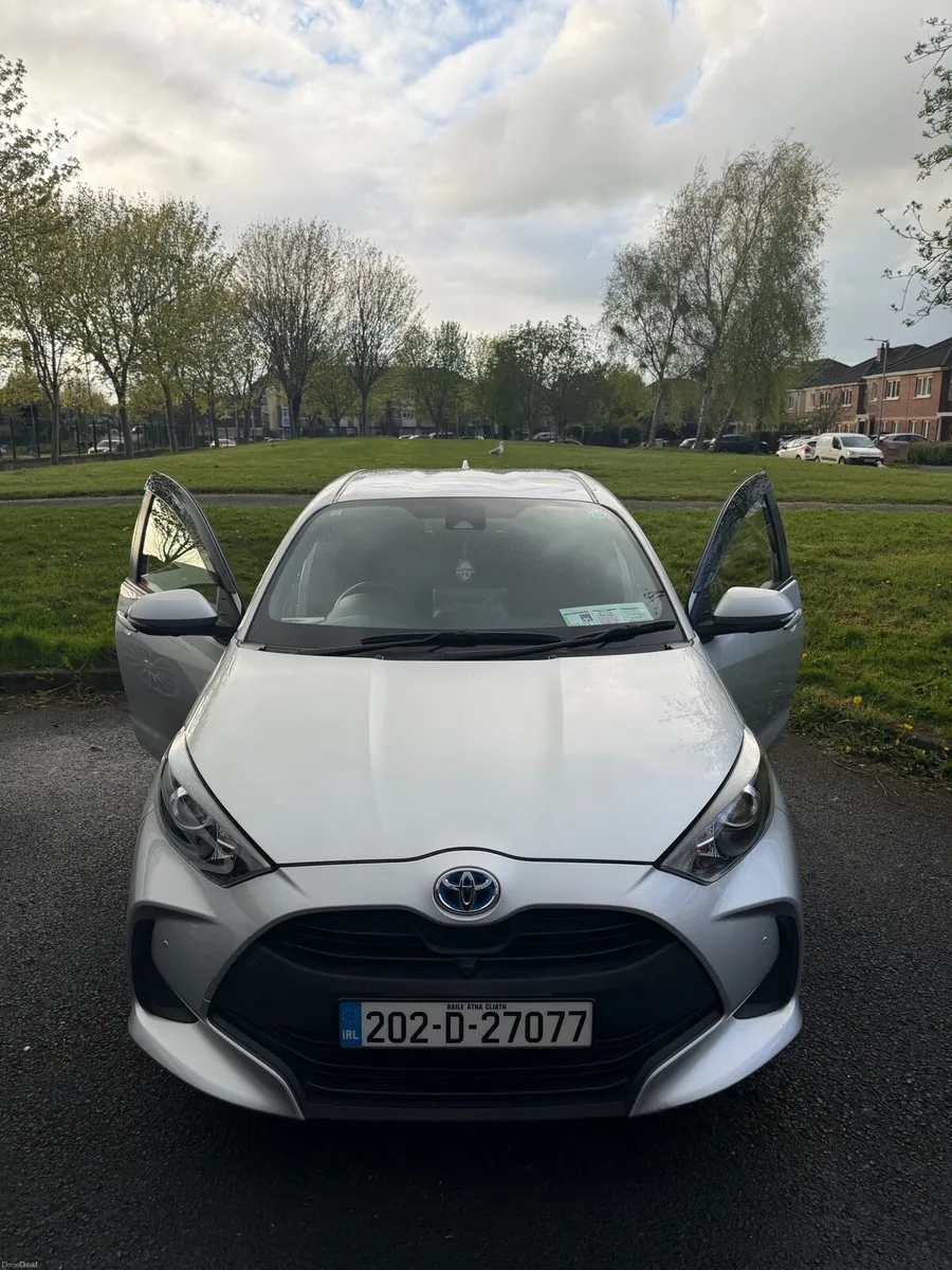 Toyota Yaris Hybrid - Image 1