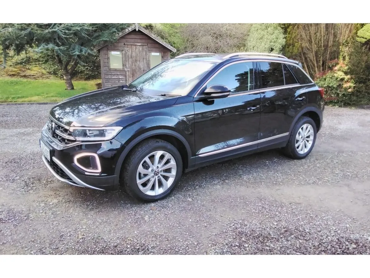 Volkswagen T-Roc Style 1.5 TSI D7F 150HP - Image 3