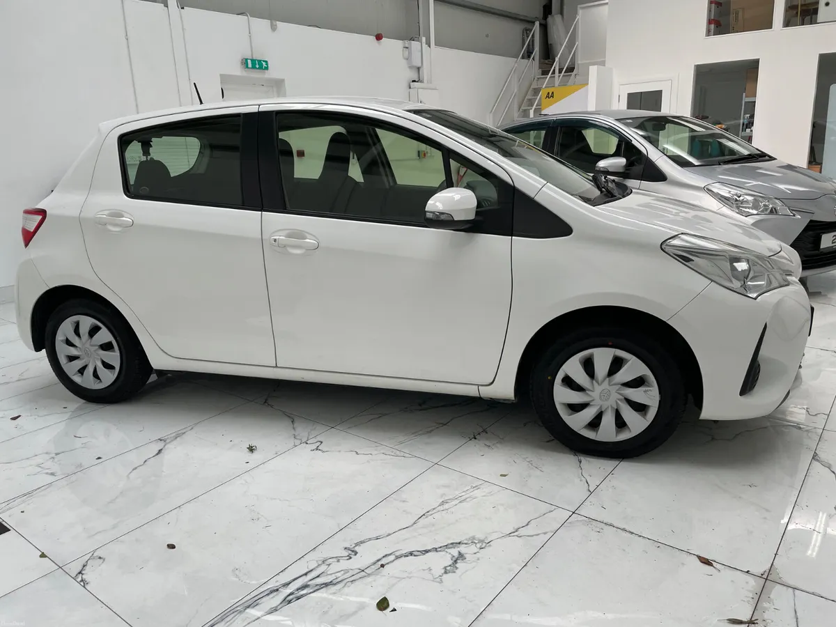 2018 Toyota Yaris Vitz 1.0 Petrol Auto - Image 2