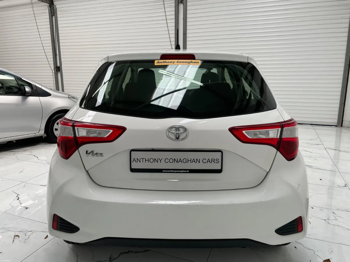 2018 Toyota Yaris Vitz 1.0 Petrol Auto - Image 4