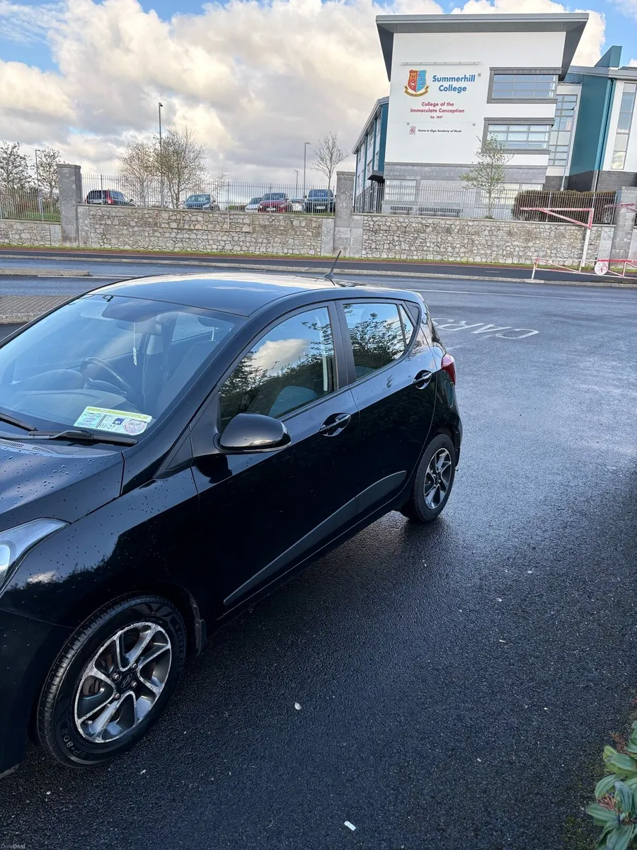 hyundai i10 - Image 2