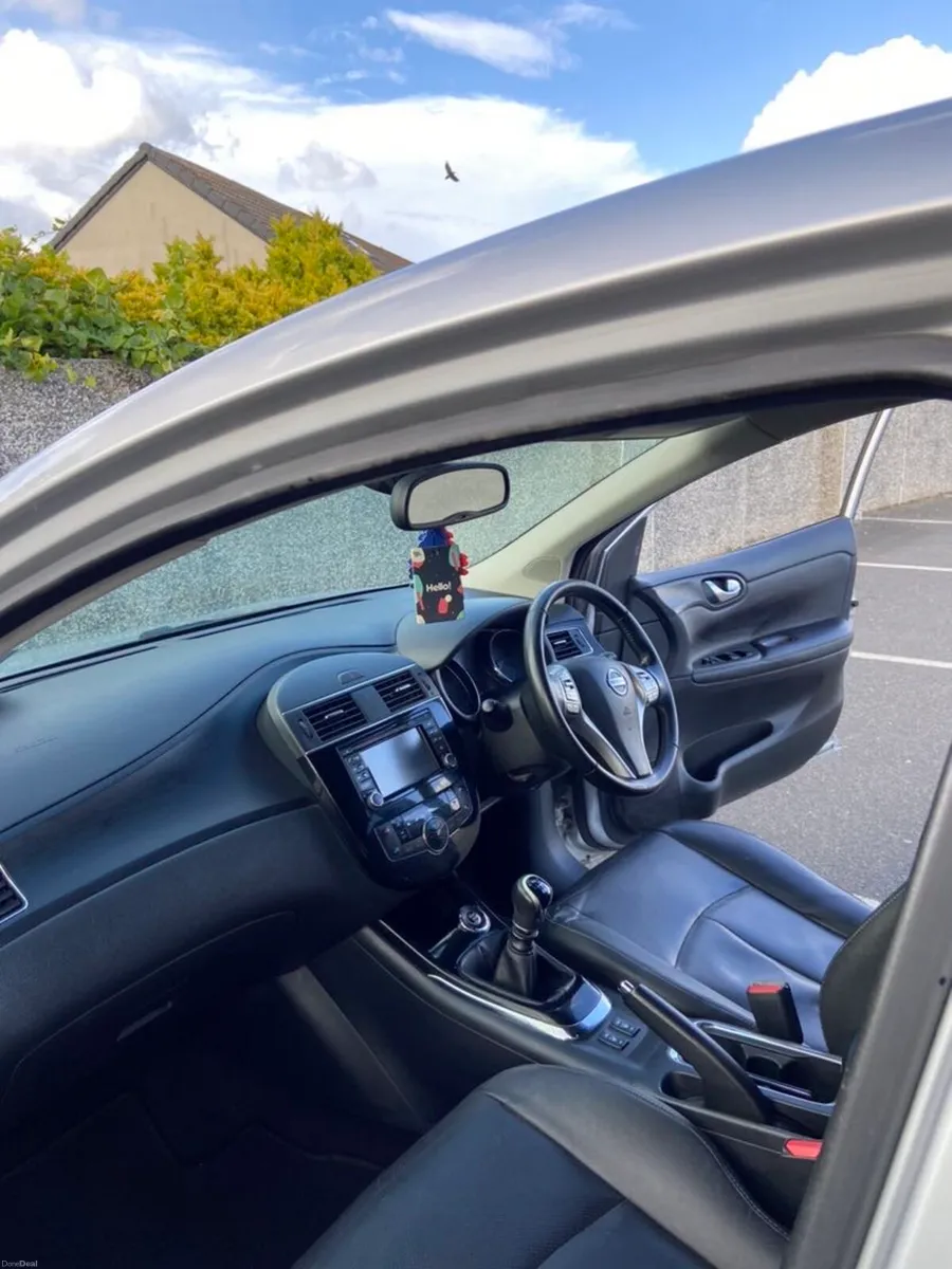 2016 Nissan pulsar tekna model 1.5 diesel - Image 4