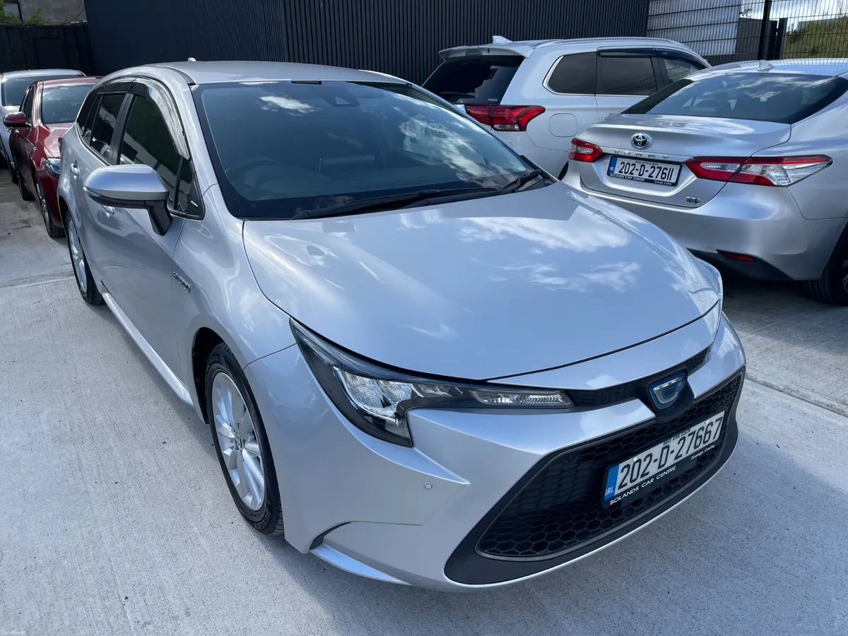 202 Toyota Corolla Hybrid 1.8 Automatic Touring - Image 2