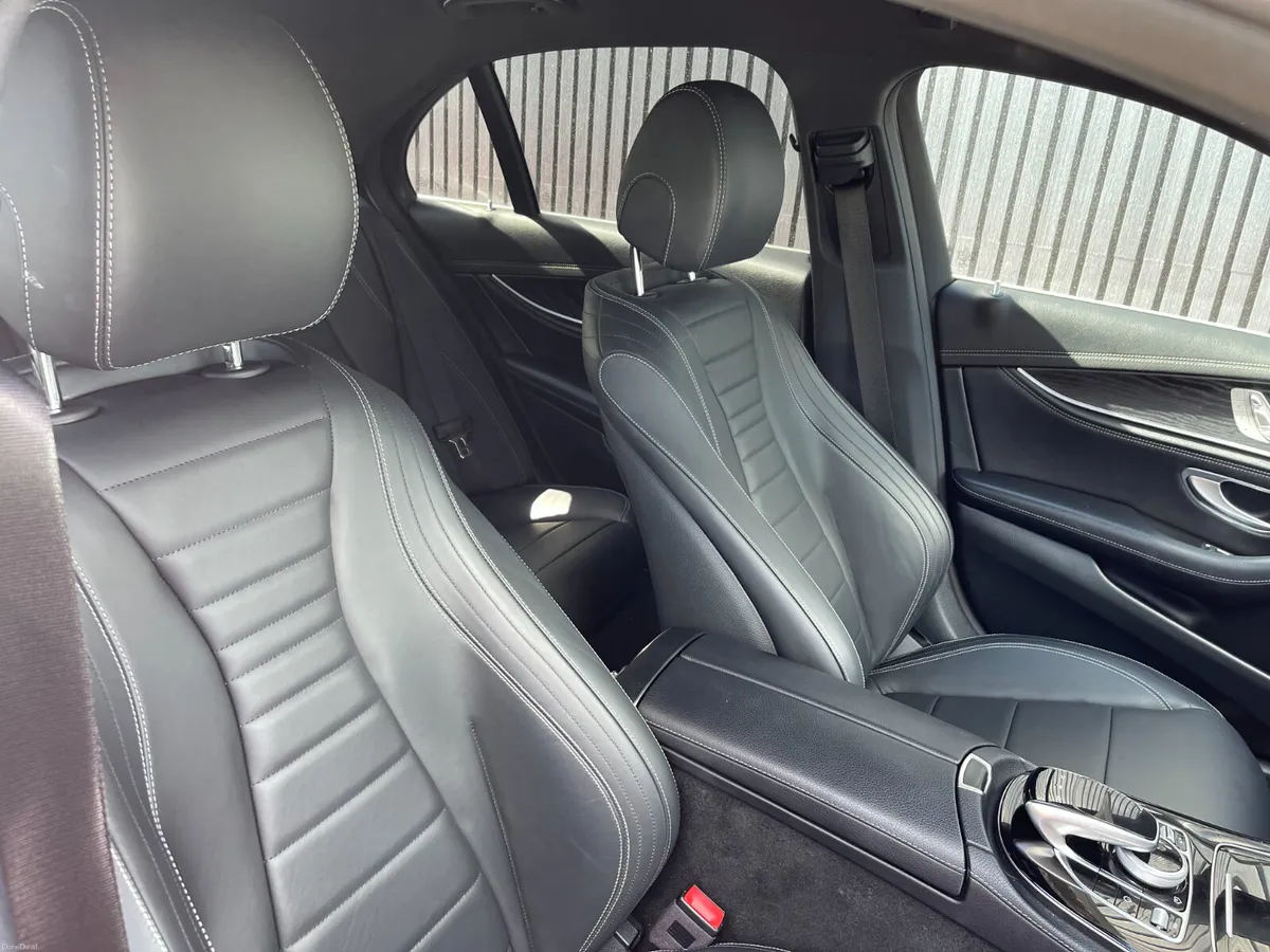 2019 Mercedes-Benz E220D AMG Line 4dr Model - Image 3