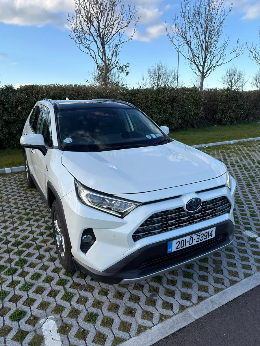 Toyota RAV4 Hybrid 4WD Auto HIGH SPEC - Image 3