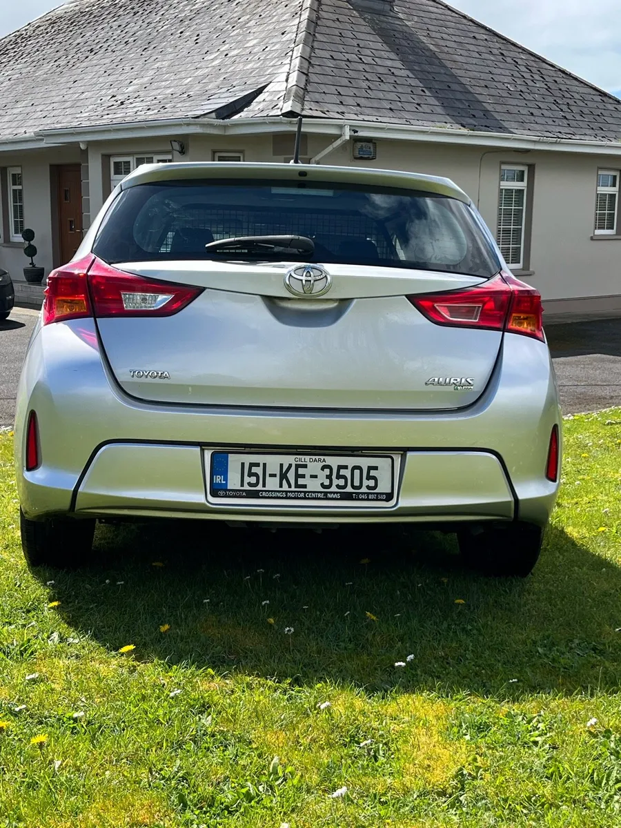 Toyota Auris CAR VAN - Image 4