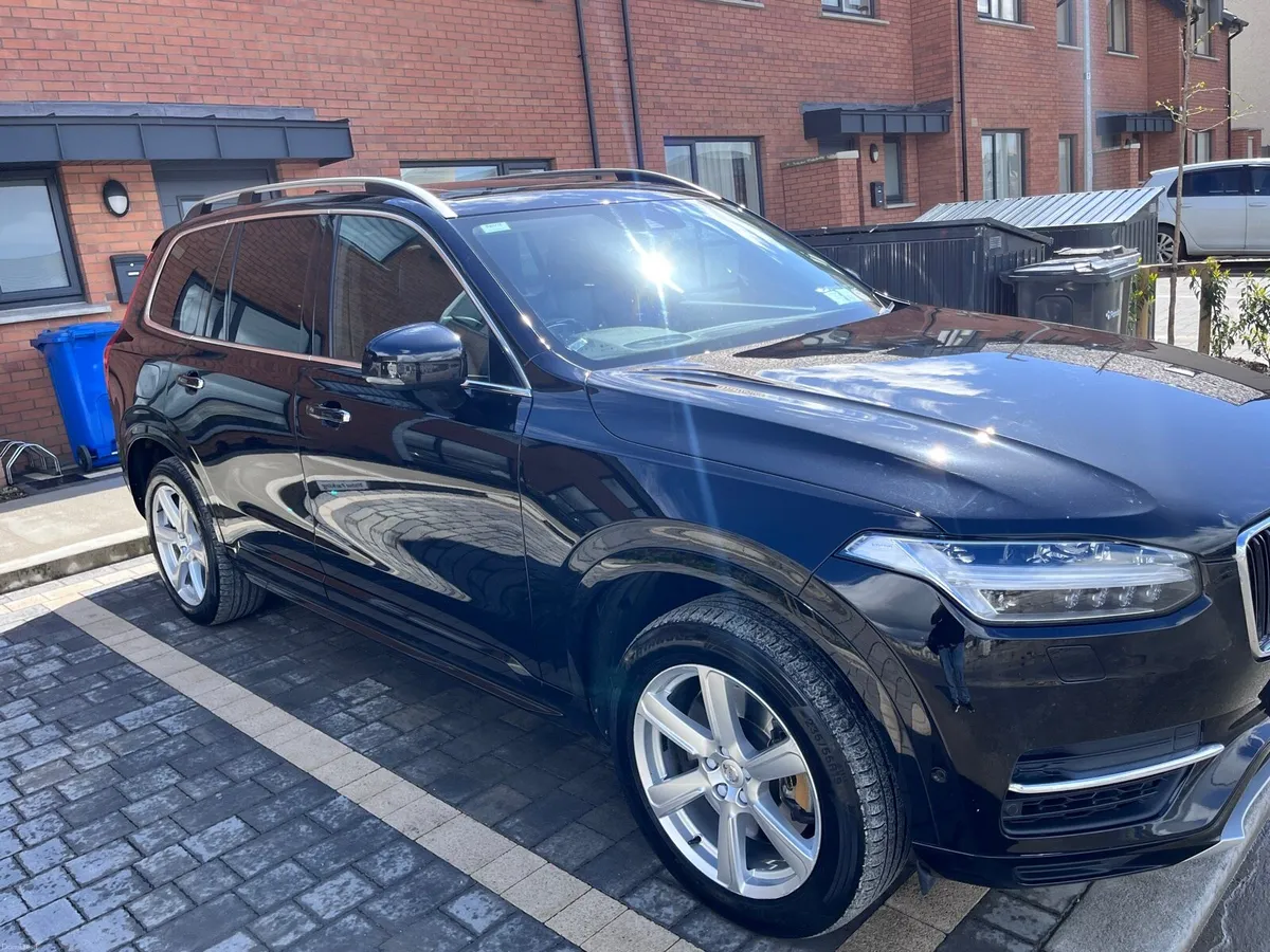 Volvo XC90 Momentum Petrol Plugin Hybrid(PHEV) - Image 2