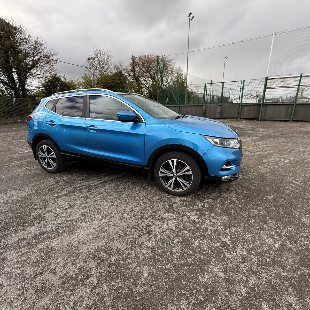 Nissan Qashqai  NCT 05.28 *SUN ROOF* - Image 3