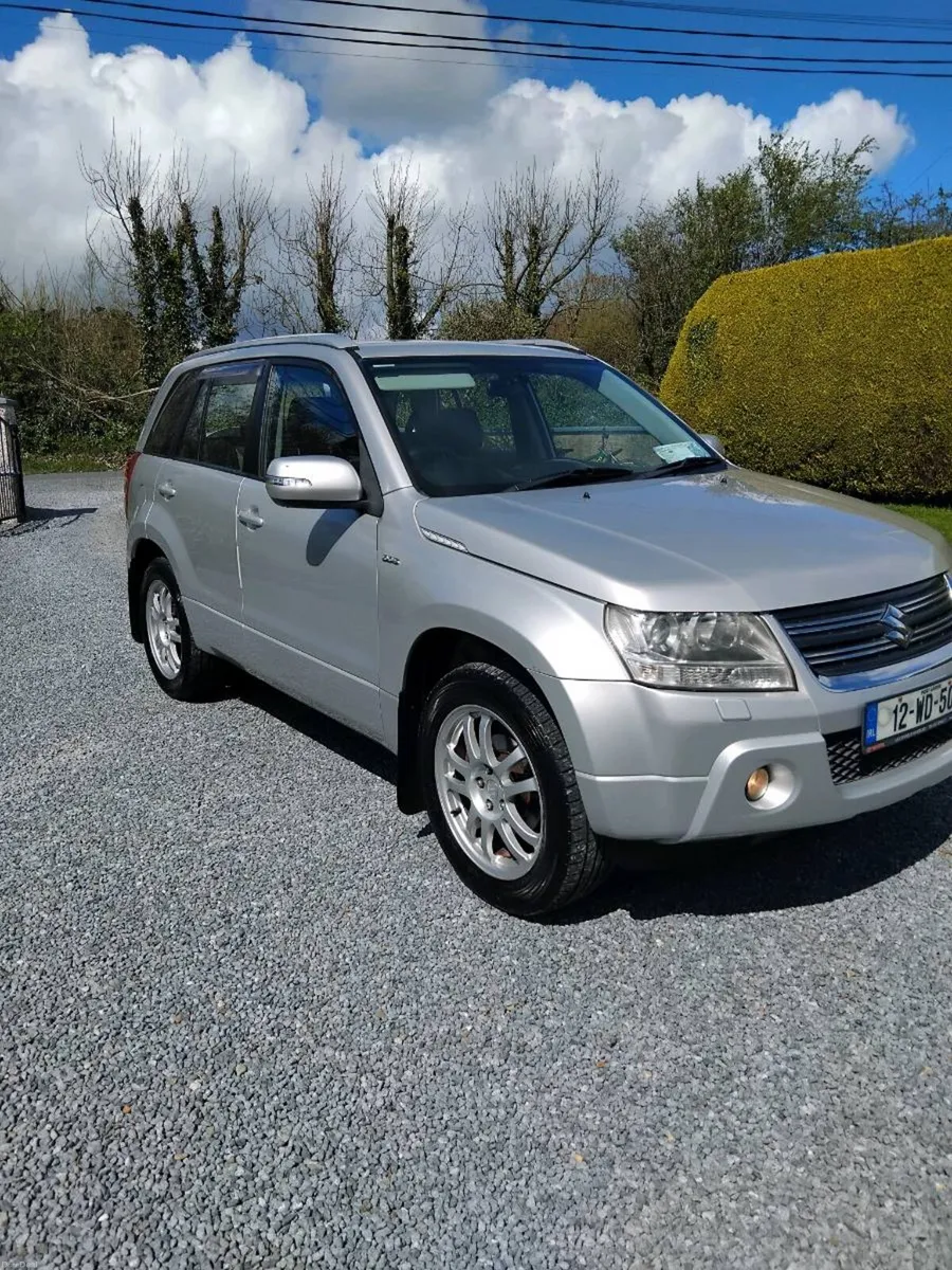 12 SUZUKI Vitara  4x4 NEW NCT LOW KMS - Image 1
